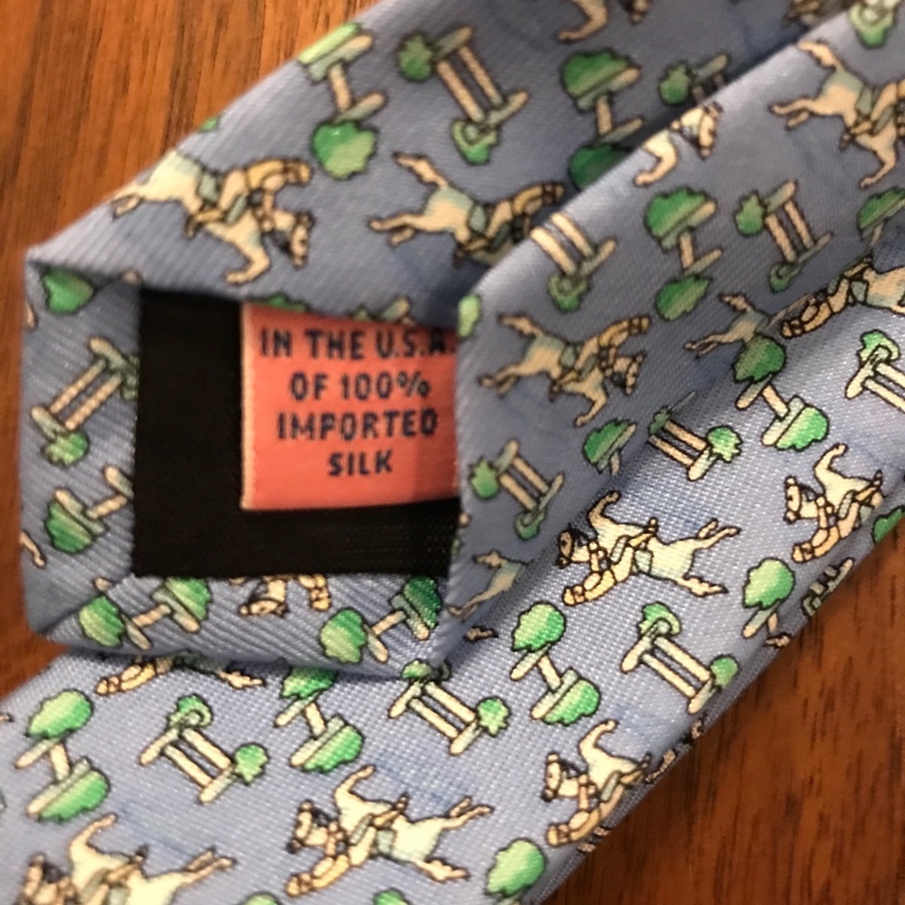 ‼️HUGE SALE‼️Vineyard Vines Equestrian
 tie - Picture 5 of 11